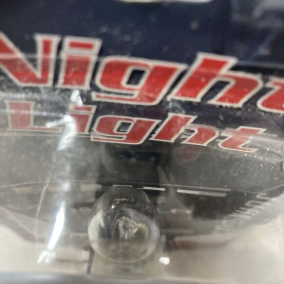 NASCAR Night Light Jimmie Johnson #48 Lowes 2009 Chevy Impala Unopened Box - Picture 6 of 13